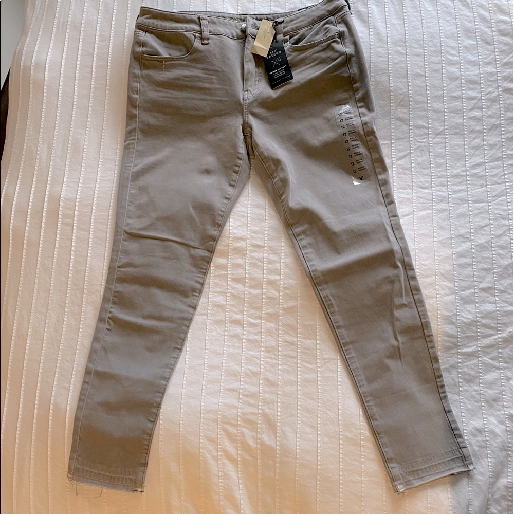 American Eagle Sateen Jegging NWT Size 12